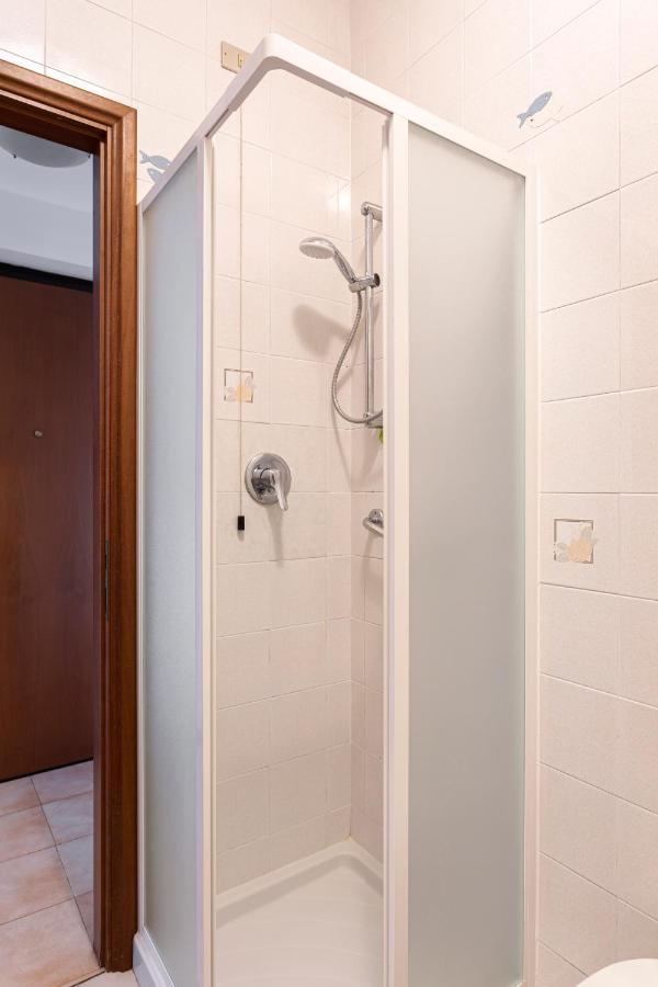Comfy Apartment In Corso Como Milan Luaran gambar